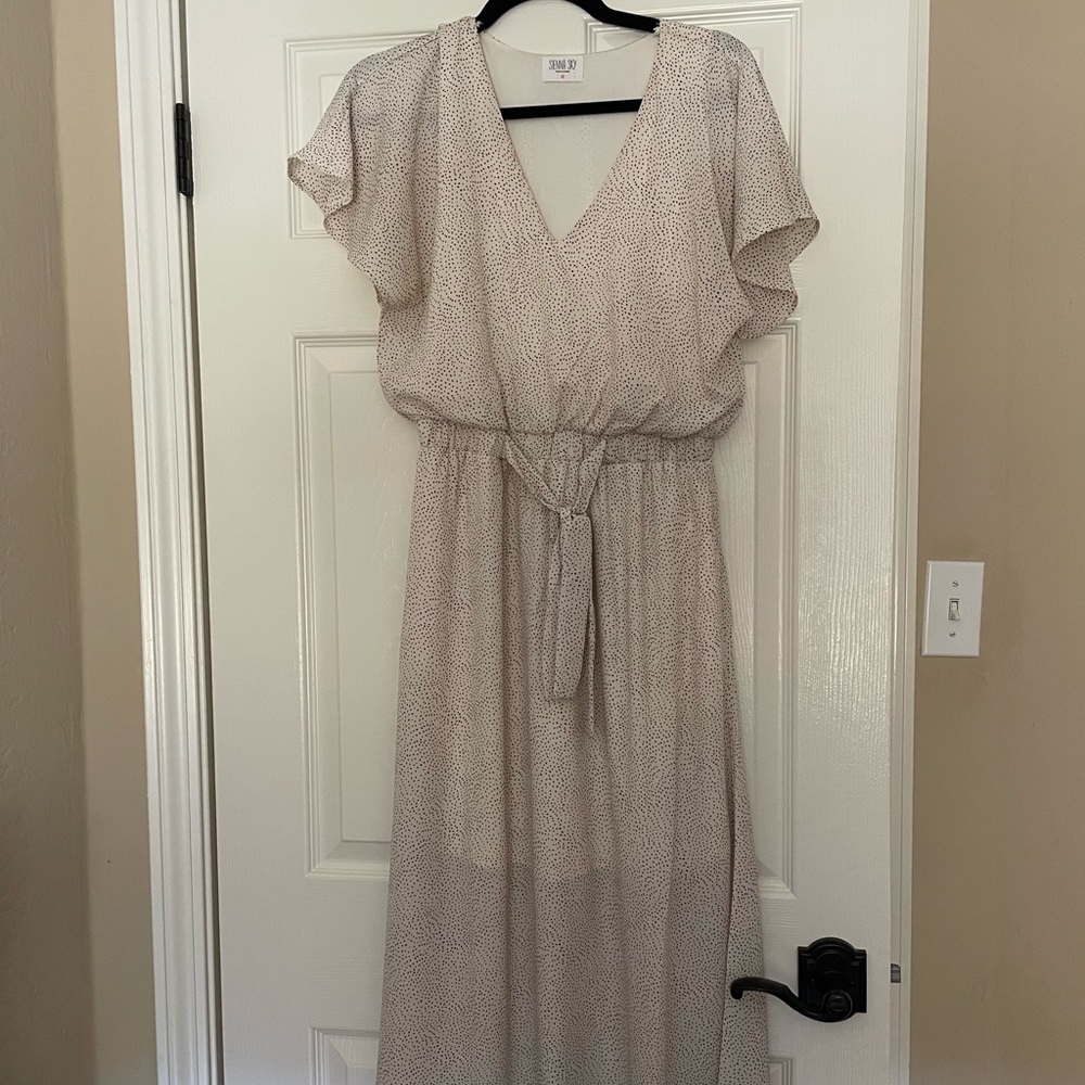 Women’s feminine dress